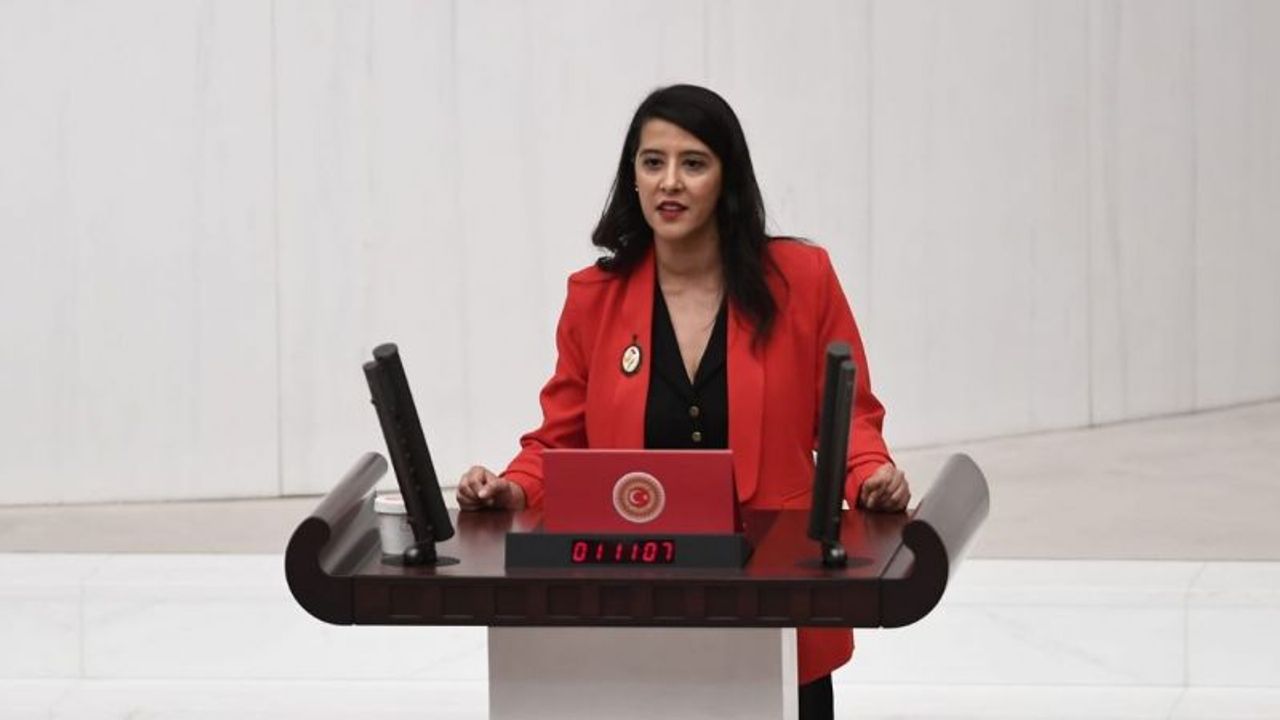 Karaca'dan depremzedelere gönderilen fahiş faturalara tepki!