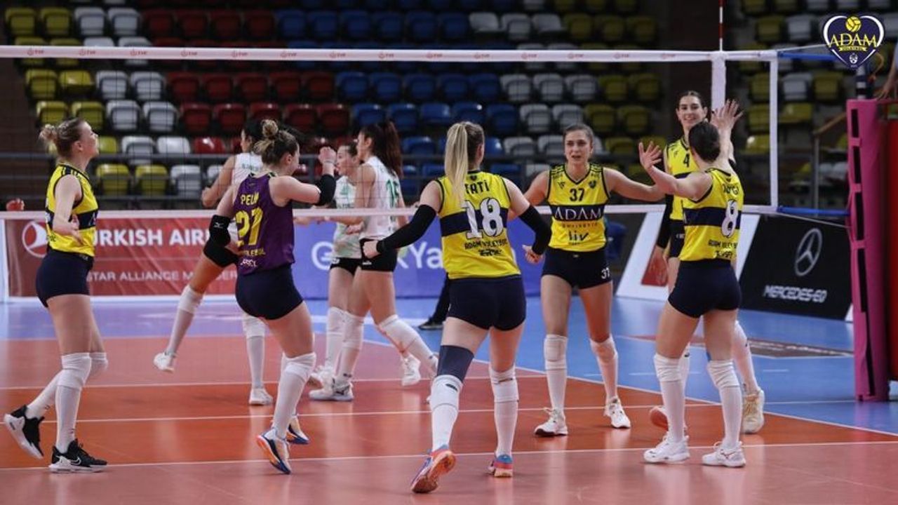 Adam Voleybol vazgeçti