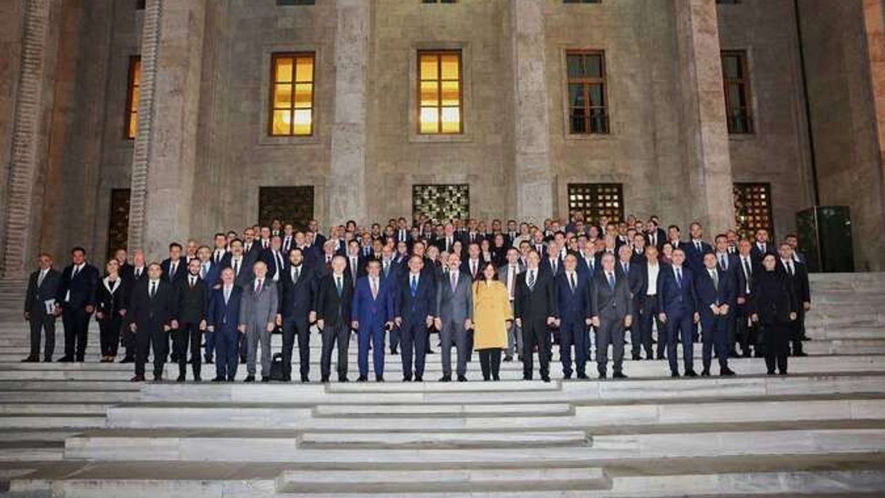 Deprem Bölgesi İçin Çelik Ev İhalesi!