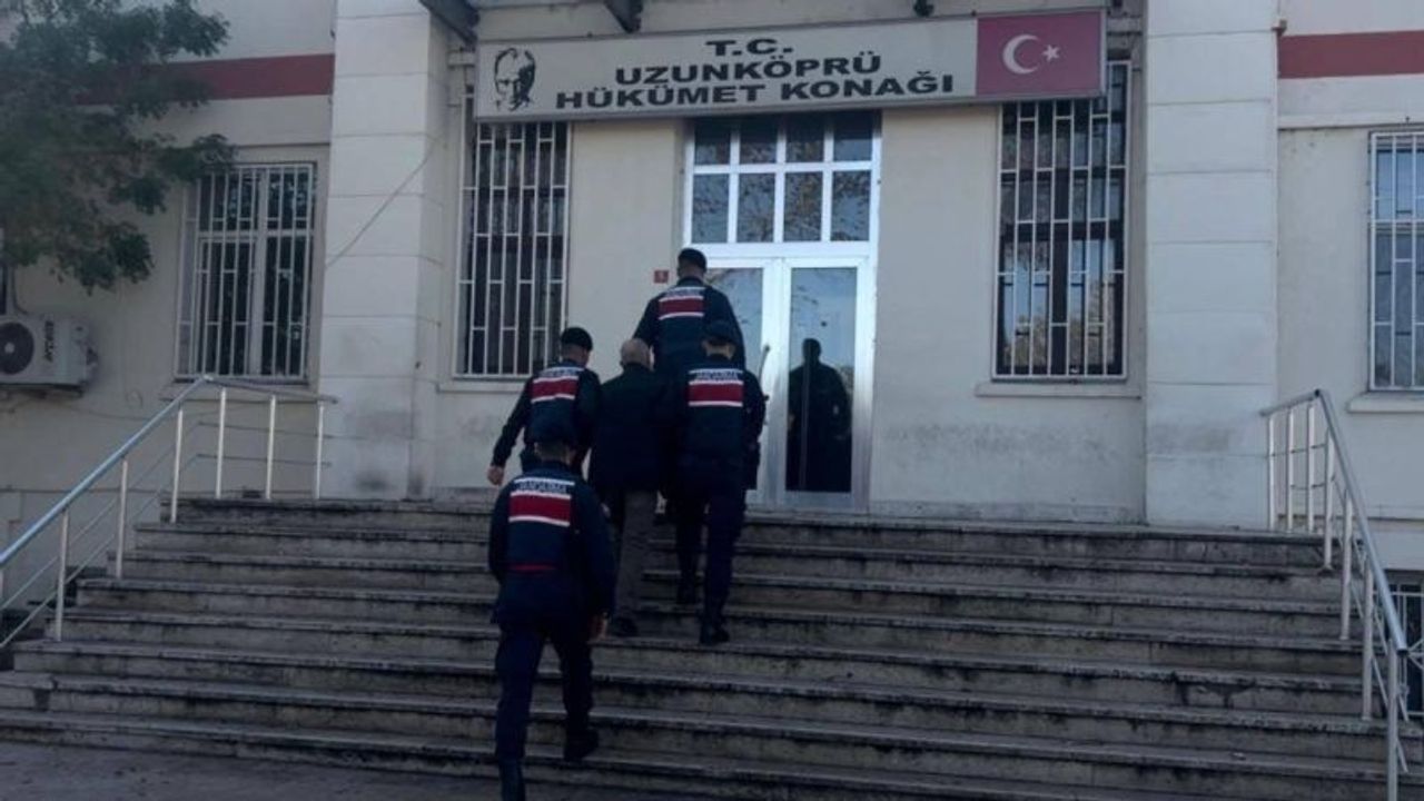 Yunanistan’a Kaçmaya Çalışan Kişiler Bakın Kim Çıktı!
