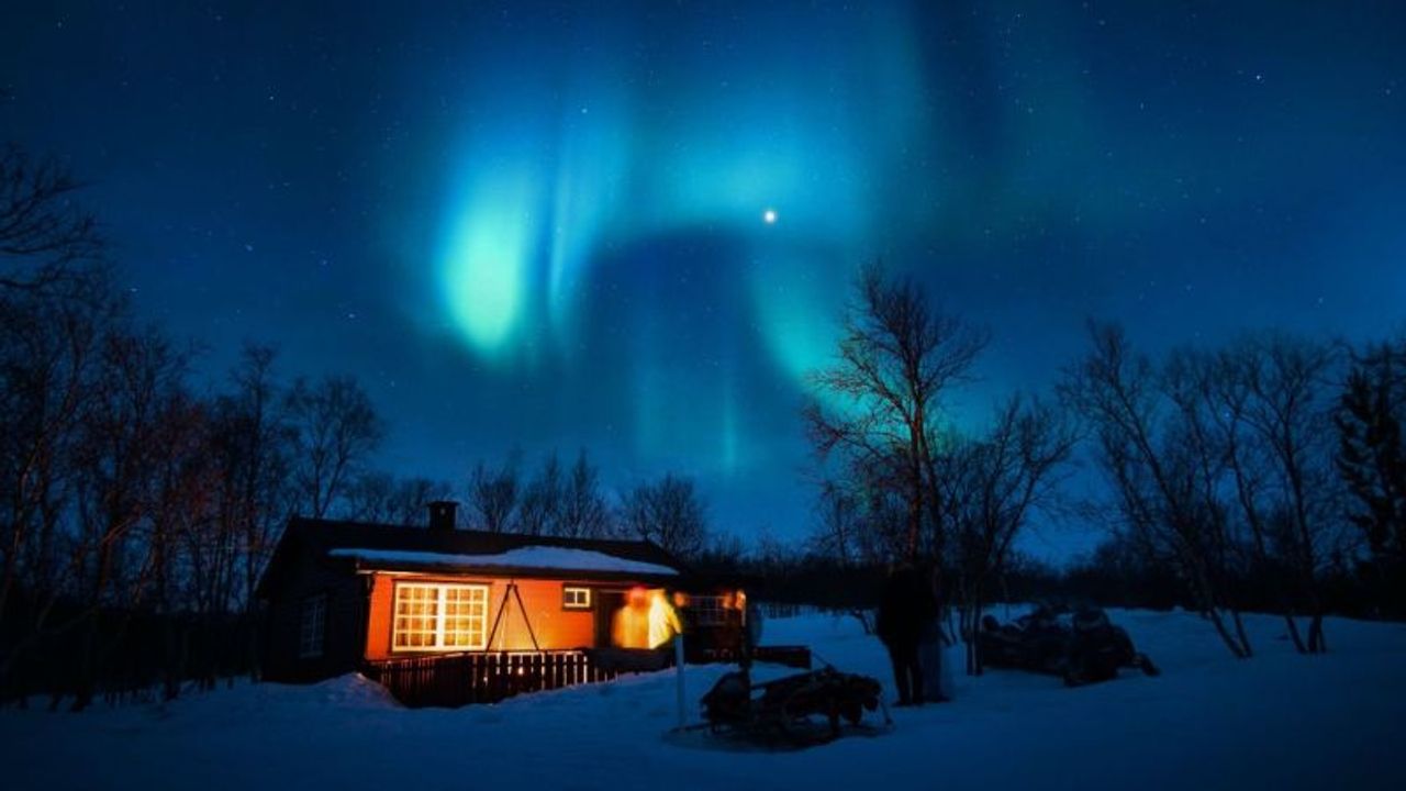 Aurora Nedir? Aurora Nasıl Oluşur, Aurora Nerelerde Görülür? 