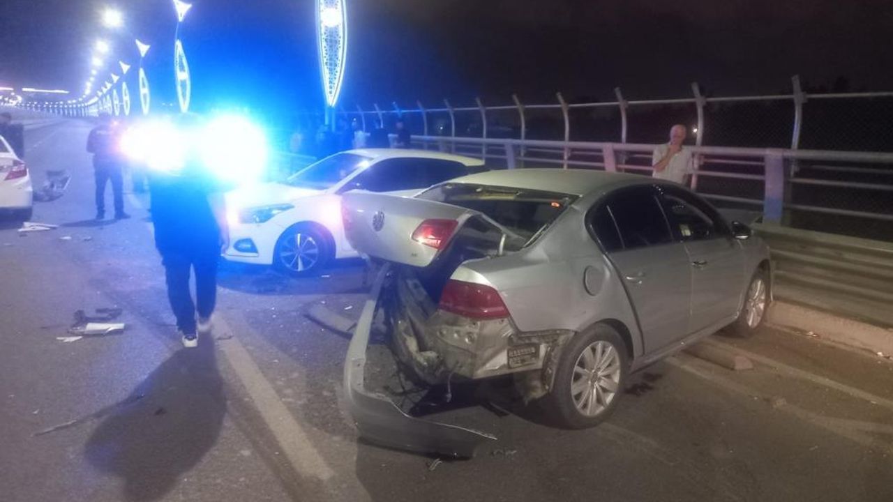 Köprü Üzerinde Zincirleme Kaza
