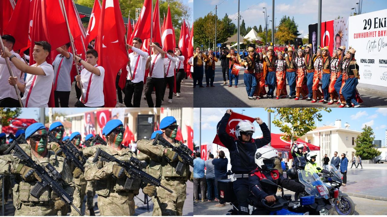 Cumhuriyet Aşkı Sokaklara Taştı