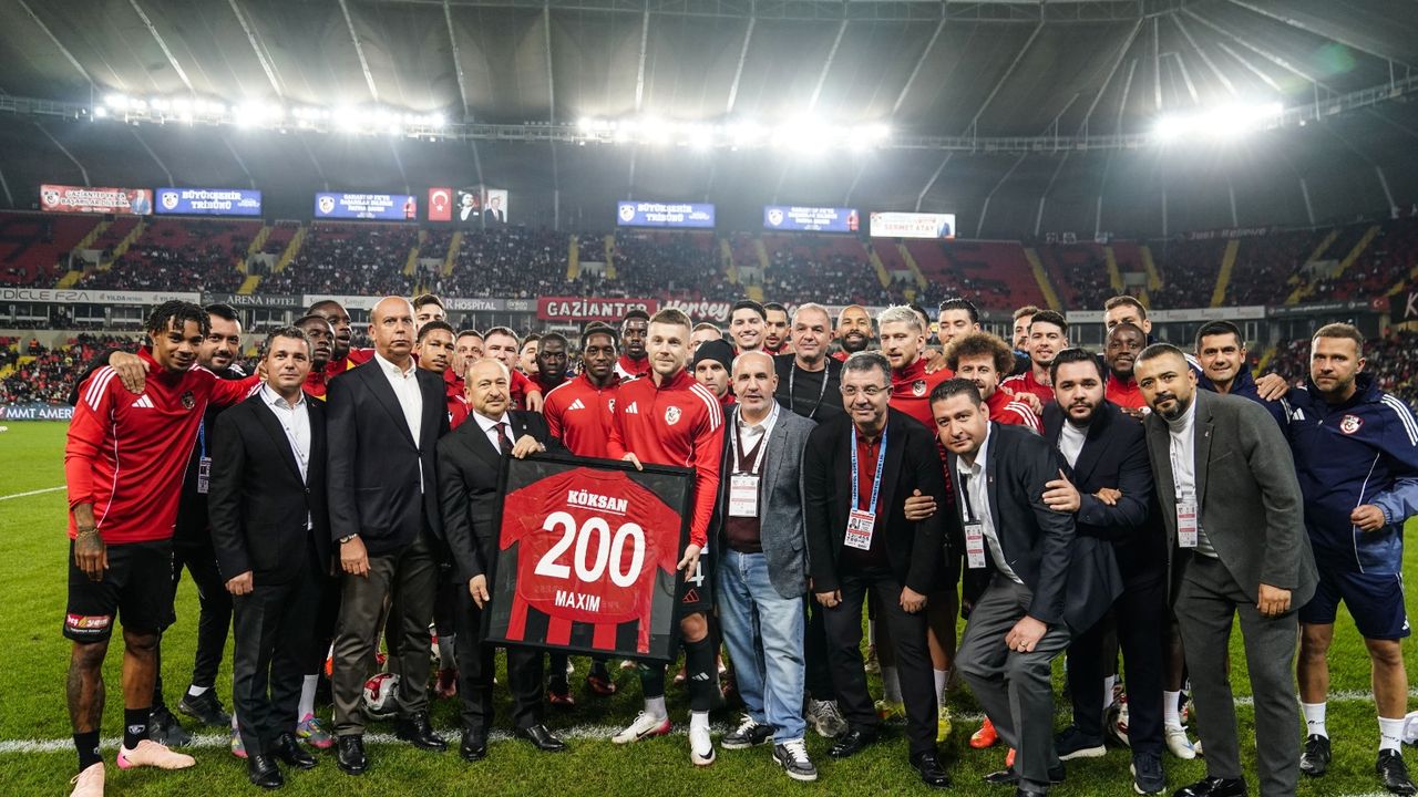 Efsane Oyuncu 200. Maçına Çıktı