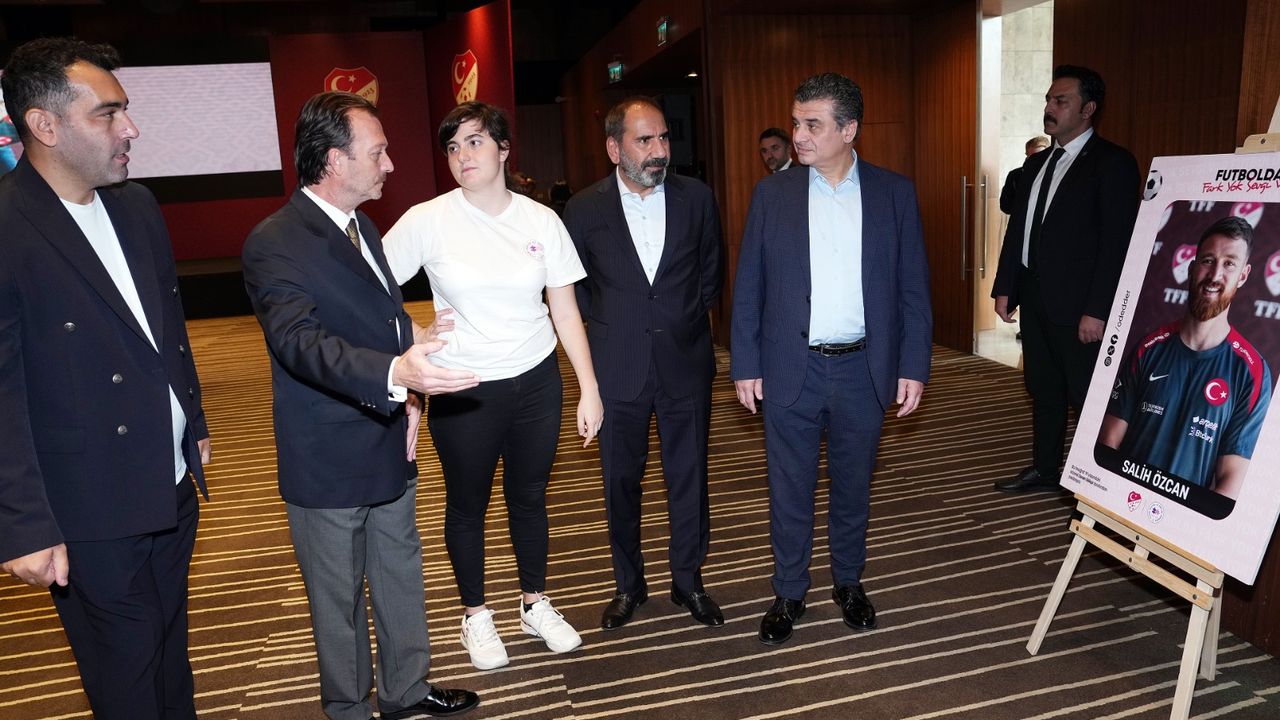 Millî Takım ve Otizmli Çocuklar Buluştu