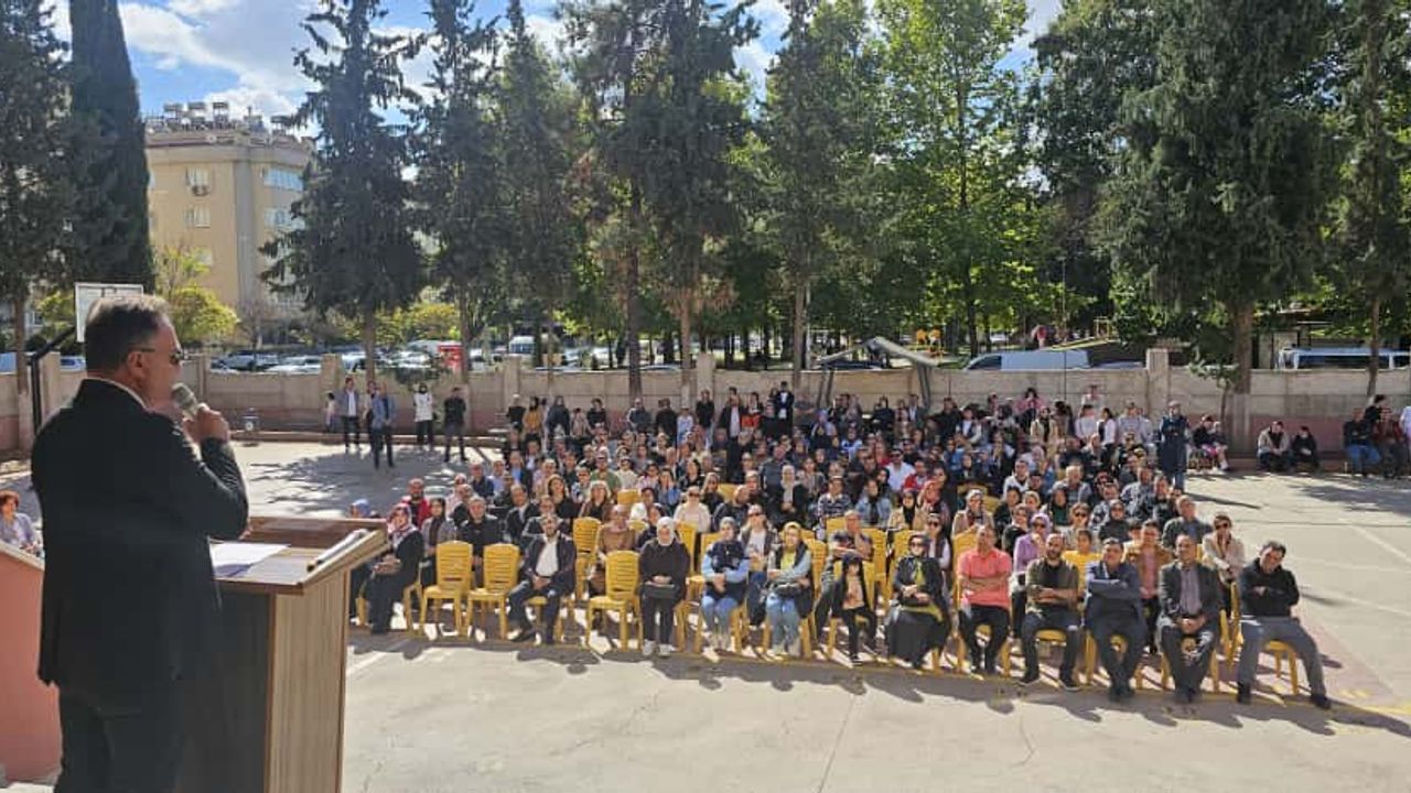 Okul Müdüründen Sert Uyarı!