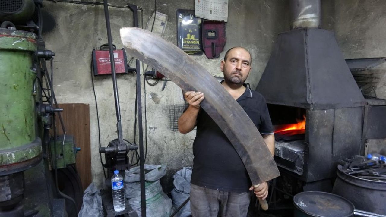 Tarihi Çarşıda Demirciden Efsane Sanat