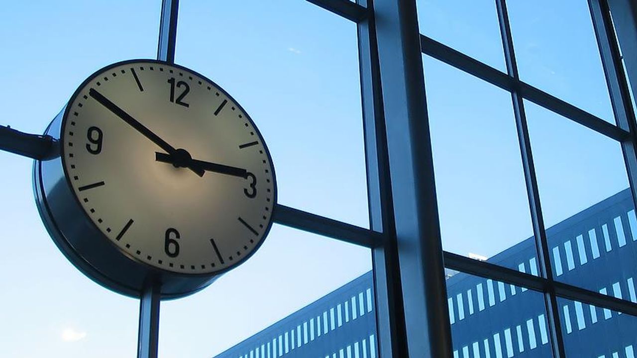 Avrupa Geri Alıyor, Türkiye Sabit Kalıyor