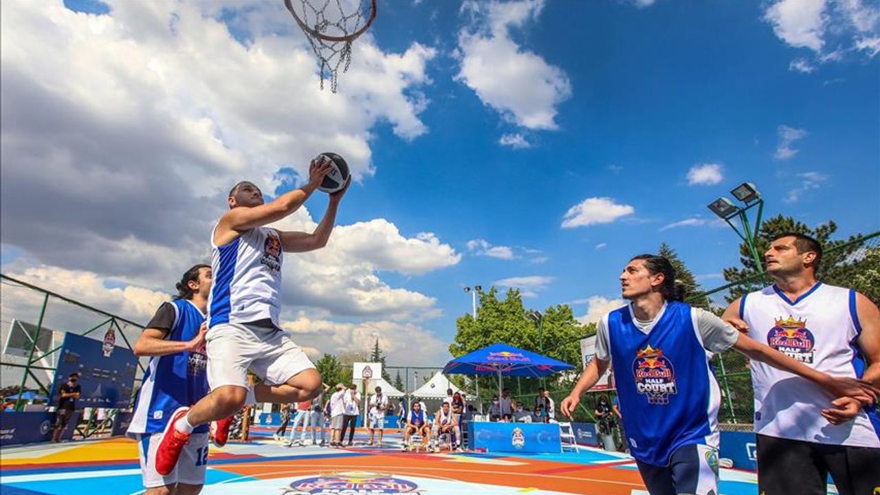Sokak Basketbolu Kültürü Yeniden Canlanıyor