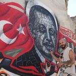 Gaziantep’te Erdoğan portresini duvara işledi