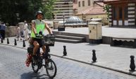 Hayali uğruna işini bıraktı, yollara düştü