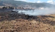 Anız yangını traktörlerle kontrol altına alındı