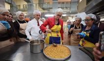 İsveç Büyükelçisi Baklava Ustası Oldu