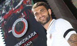 İlker Karakaş deneniyor