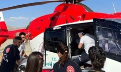 Ambulans helikopter minik bebek için havalandı