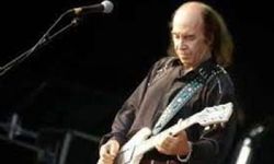 Anadolu rock müziğin efsane ismi Erkin Koray hastaneye kaldırıldı