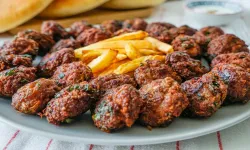Köfte nasıl yapılır? Birbirinden farklı köfte tarifleri ile en iyi sonucu alın