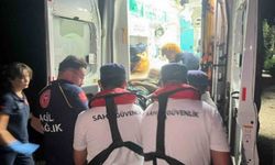 Yelkenli teknede rahatsızlanan vatandaşa tıbbi tahliye