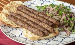 İlk defa deneyenler hayran kalacak: İşte, Simit Kebabı Tarifi...