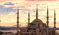 Mevlid-i Nebi Programı Nedir? Nerede Yapılır? Amacı Nedir?
