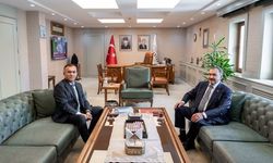 Eski Bakandan Vali Çeber’e ziyaret