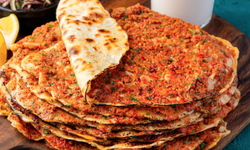 Evde Lahmacun Nasıl Yapılır? Lezzetli Lahmacun Yapmanın Püf Noktaları Neler!