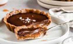 Yemek Sonrası Tatlı İsteği Neden Artıyor?