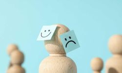Bu Belirtiler Varsa Siz de Bipolar Olabilirsiniz! İşte Bipolar Bozukluğun Belirtileri ve Tedavi Yöntemleri