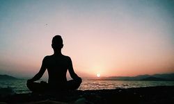 Yoga ve Zihinsel Sağlık: Stresle Başa Çıkmanın Doğal Yolu