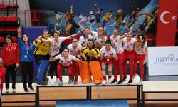Salon Hokeyi Kadınlar Avrupa Kulüpler Şampiyonası'nda Gaziantep Polisgücü ikinci oldu