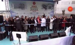 Gaziantep Şehir Hastanesi açılışı gerçekleşti… Cumhurbaşkanı Erdoğan kurdeleyi Doktorlarla birlikte kesti