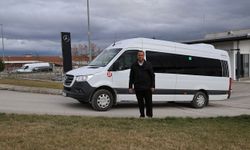 Aldığı sıfır Mercedes minibüs 4 gün sonra arızalandı, 5 kez servise gitti