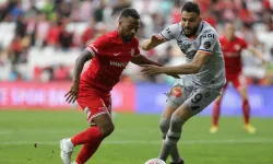 Başakşehir - Antalyaspor Maçı: Şifresiz Canlı İzleme Bilgileri ve Maç Detayları