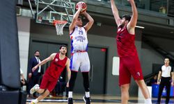 Gaziantep Basketbol, Anadolu Efes'e 90-61 Mağlup Oldu