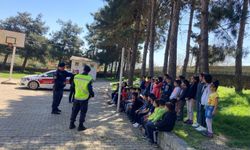 Gaziantep’te Jandarmadan İlkokul Öğrencilerine Trafik Eğitimi
