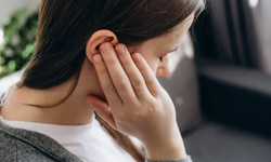 Kulak Çınlaması Nedir?  Kulak Çınlamasının  Önemli Nedenleri Neler?