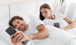 İlişkilerde sosyal medya alarmı