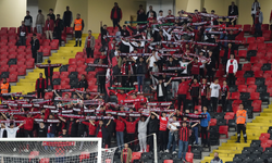 Gaziantep FK'ya tribün cezası