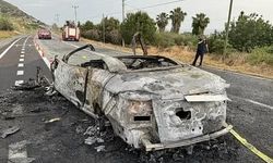 Kaza yapan araç yandı, 2 kişi yanarak öldü