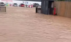 Gaziantep OSB’de Yağmur Altında, Bir Çok Fabrikayı Sel Bastı