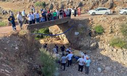 Gaziantep'te  kontrolden çıkan motosiklet sahibini canından etti!