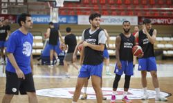 Gaziantep Basketbol lige galibiyetle başlamak istiyor