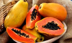 Papaya Nedir? Faydaları ve Kullanım Alanları