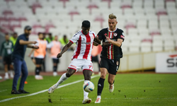 Gaziantep FK'da o isim bu kez sağbek oynadı!