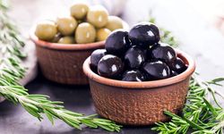 Siyah zeytin mi, yeşil zeytin mi?