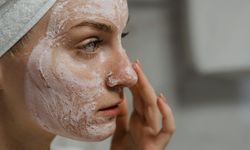 Sadece 3 Malzemeyle Evde Yenileyici Maske Tarifi!