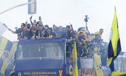 Fenerbahçe Beko, THY Avrupa Ligi Şampiyonluğunu Kutluyor