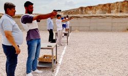 GAÜN’de Öğrenciler Silahlandı