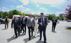 Hacıosmanoğlu’dan D.T. Şehitkamil Sahnesi’ne Tam Not