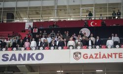 Kimsenin Ağzını Bıçak Açmıyor